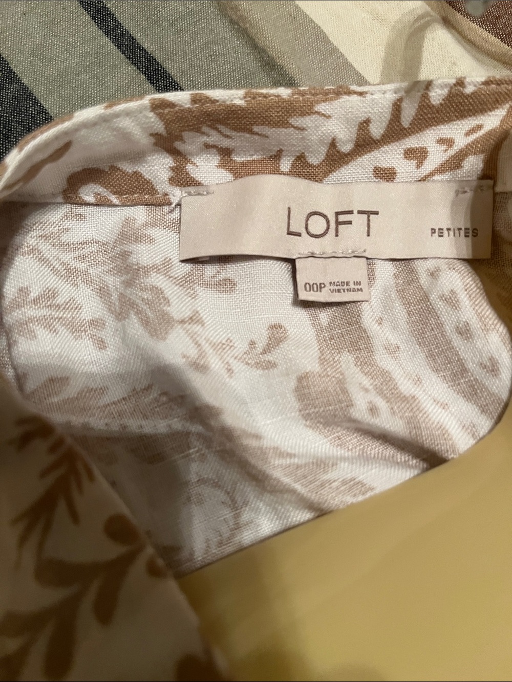 LOFT White and Taupe Paisley Button-Front Mini Dress, Size 00P - Picture 2 of 5